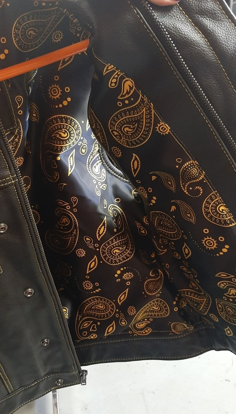 Men's Club Style Motorcycle Vest with Yellow Paisley Lining - 175Y