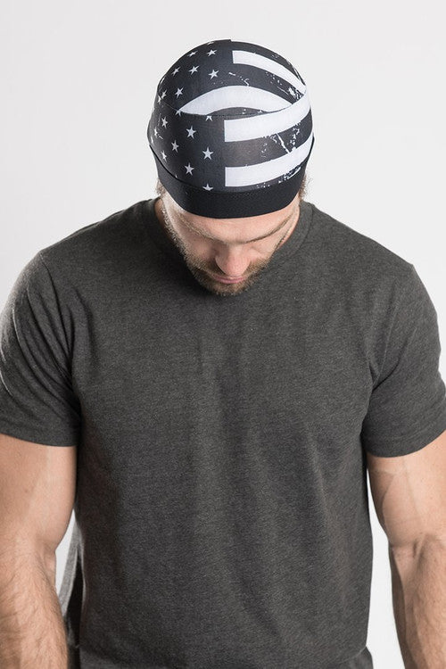 Black and White AMERICAN FLAG SKULL CAP SOAKER M/L 57703