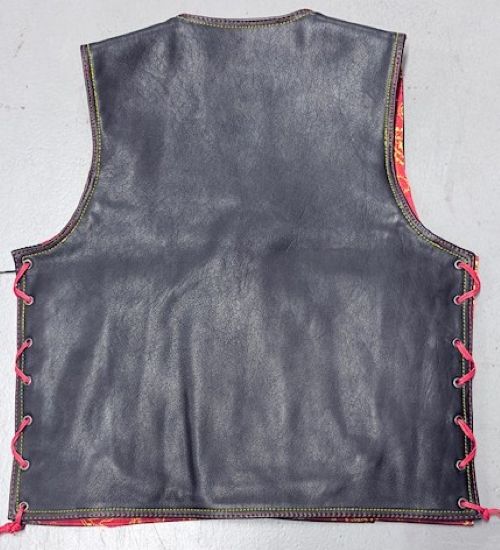 Men's Side Lace Leather Vest w/Red/Gold Paisley Lining - ADA577