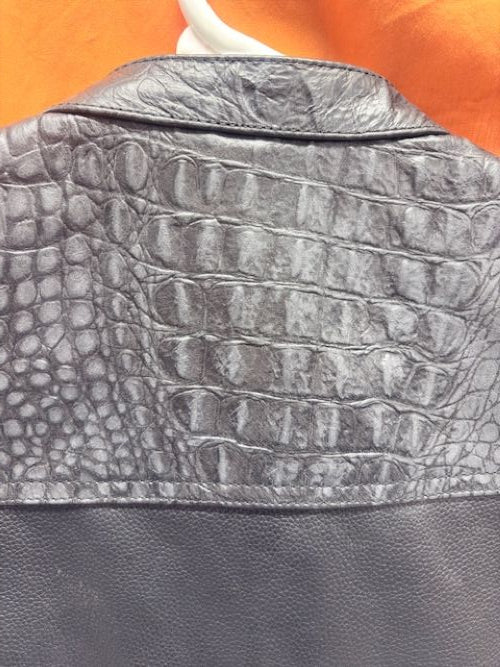 Men's Club Style Leather Vest w/Embossed Crocodile Skin - ADA700