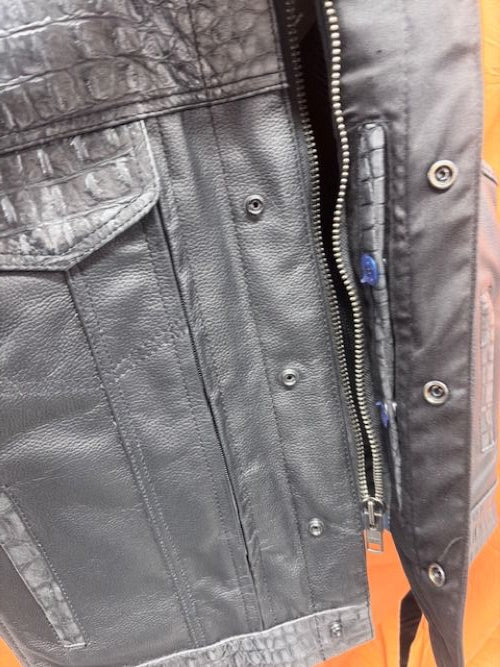 Men's Club Style Leather Vest w/Embossed Crocodile Skin - ADA700